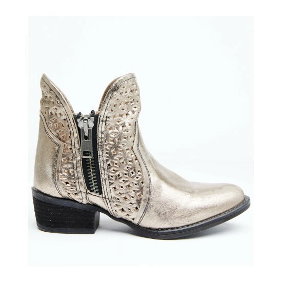 Brand new ❤️ Circle G 👩 Women's Silver Cut Out Fashion Booties - Round Toe 😍 - Image 2